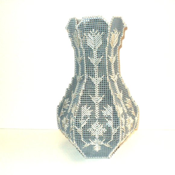Plastic Canvas Vase Blue-Gray w/ Silver Metallic Needlepoint 11 1/2" x 7 Vintage - Picture 2 of 5